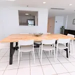 Seastays-Miami Beach Apartments